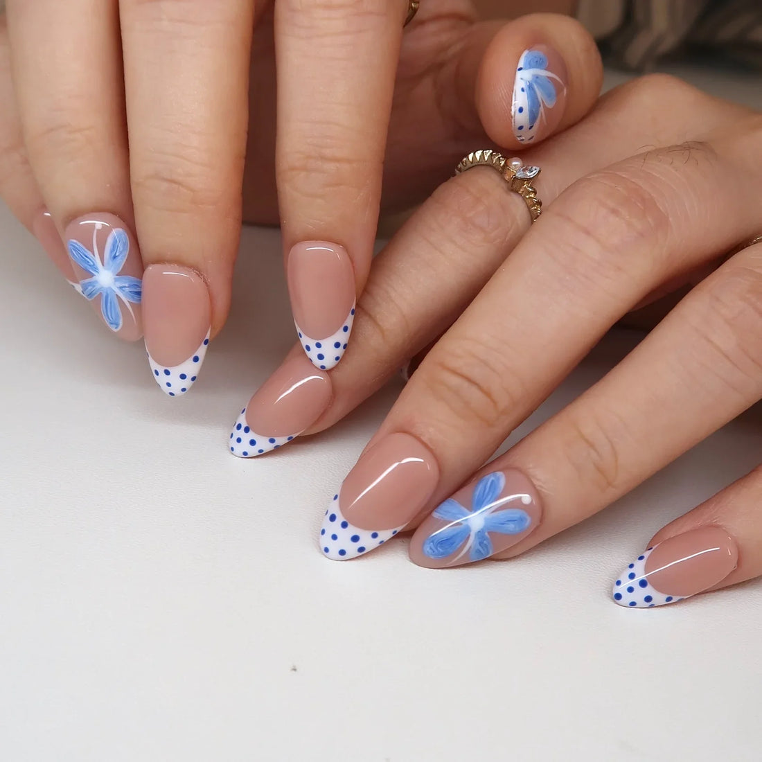 Blue Daisy