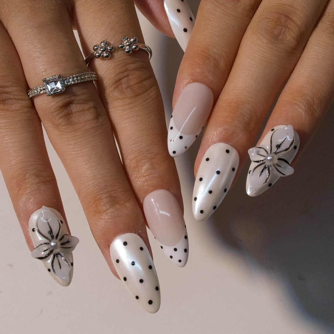 Polka Pearl